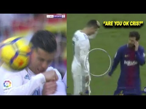 Lionel Messi Reaction after hitting Cristiano Ronaldo on Head (Real Madrid vs Barcelona 0-3)