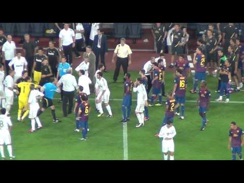 Barça Vs Real Madrid 3-2 Marcelo’s Fault On Fabregas + Fight 17/08/2011 (HD)