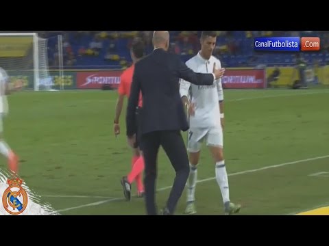 Cristiano Ronaldo Angry Reaction to Zidane Substitution ~ Las Palmas vs Real Madrid 2:2 La Liga