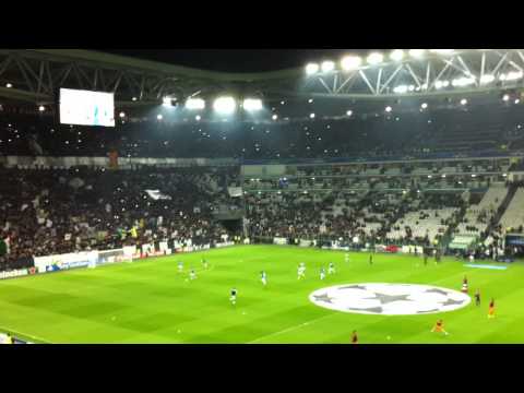 Juve – Real Madrid (riscaldamento con Thunderstruck)