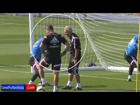 Keylor Navas bromea con el entrenador de porteros del Real Madrid │2014