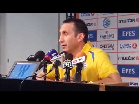 Coach David Blatt before Real Madrid