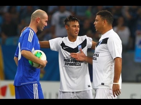 Ronaldo All Touches vs Zidane Friends 19/12/2012