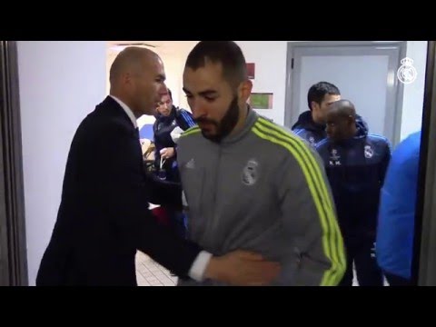 Zidane motivates the Real Madrid squad before our victory in Rome